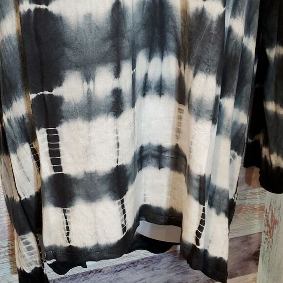 Bandolino Sz XXL Black White Ombre Tie-Dye Embellished Viscose Plus Blouse 524 - Picture 5 of 10